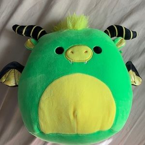 Brand new 8” Bethune black light Squishmallow